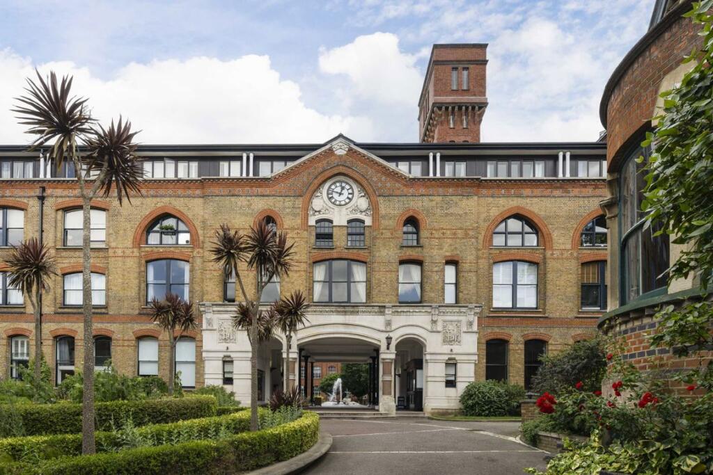 Main image of property: Fairfield Road, Bow