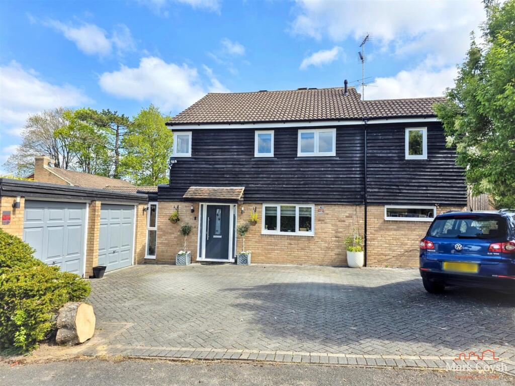 Main image of property: Heymede, Leatherhead
