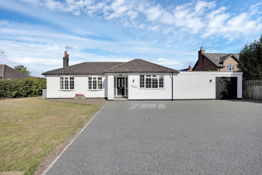 Main image of property: Twemlow Green, Nr Holmes Chapel