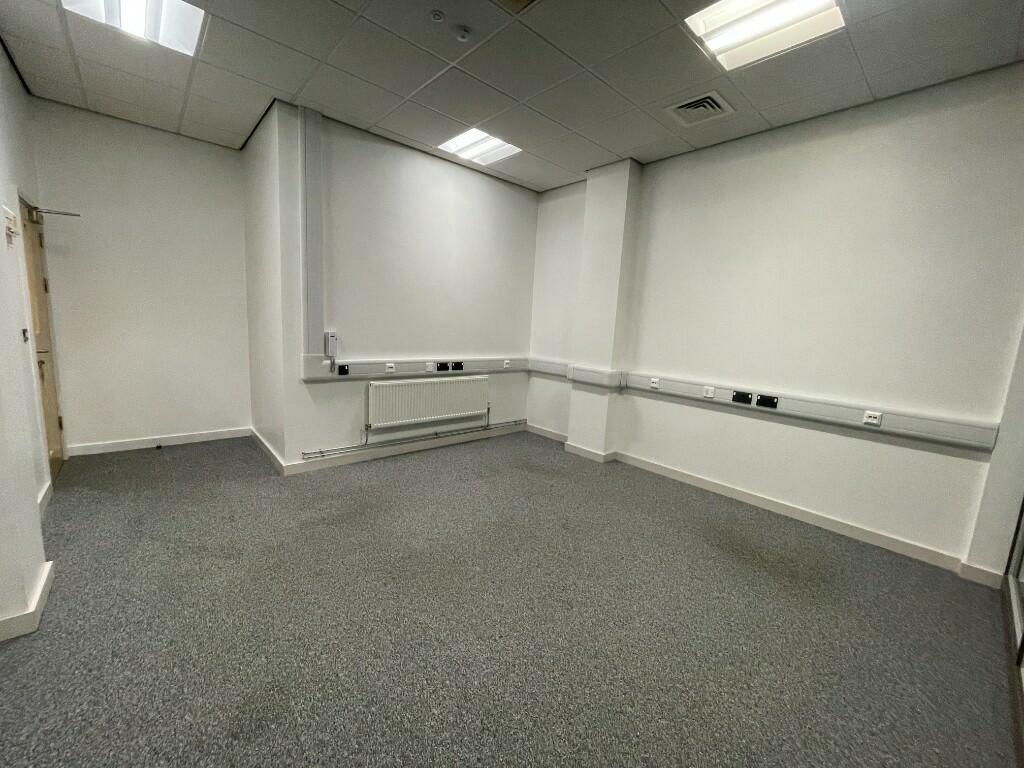 Office M