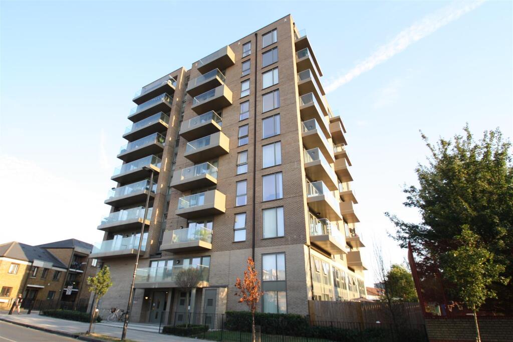 Main image of property: Bootmakers Court, Ben Jonson Road, London
