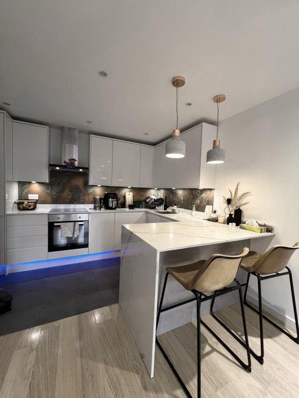 Main image of property: London Road, Mitcham