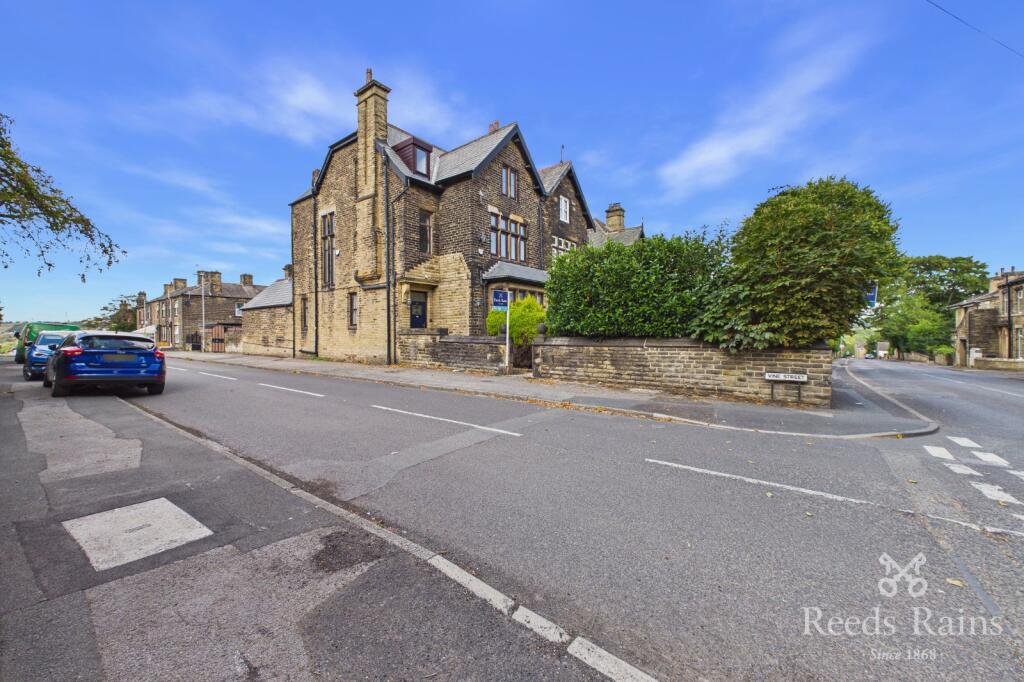 Main image of property: Whitcliffe Road, Cleckheaton, West Yorkshire, BD19