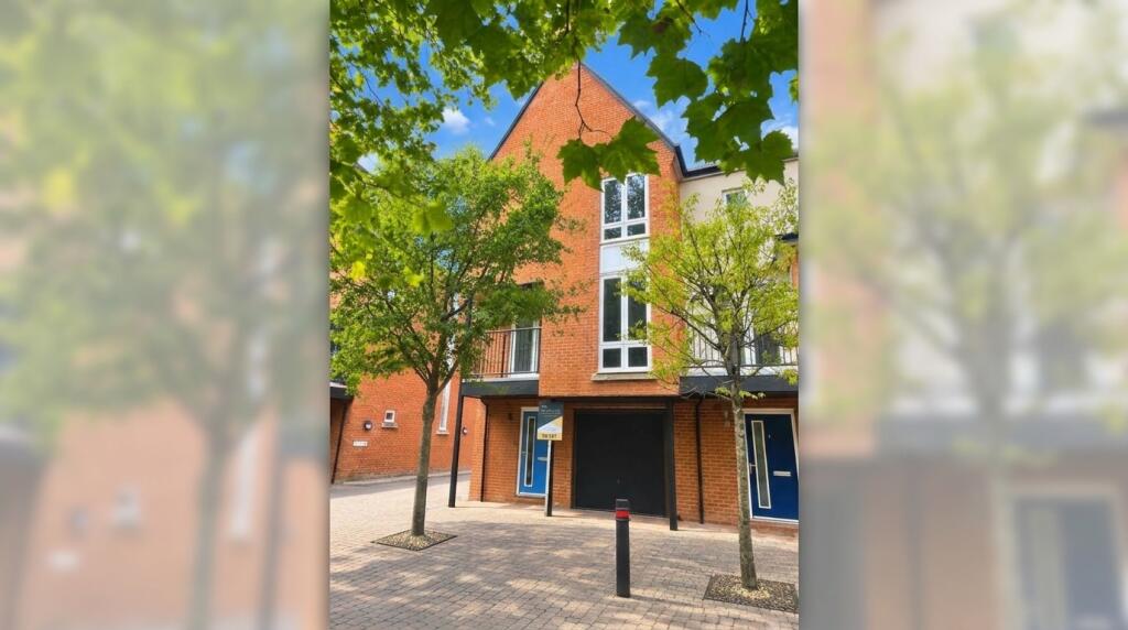 Main image of property: Tanyard Way
