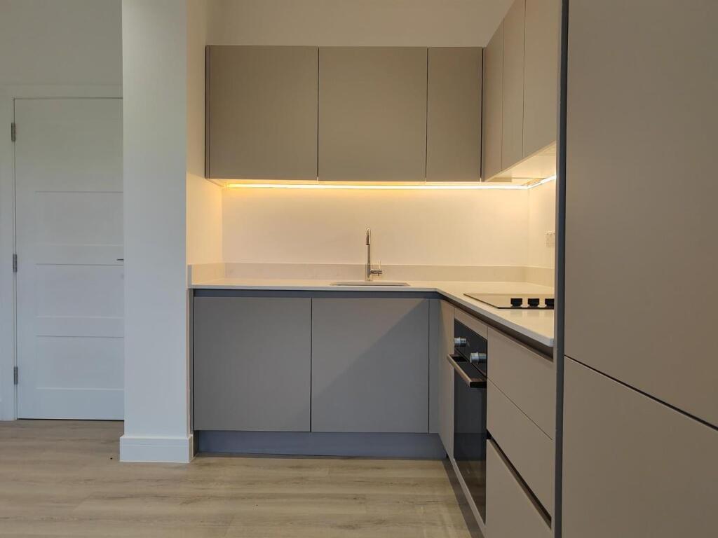 Main image of property: 43-47 Peach Street, Wokingham
