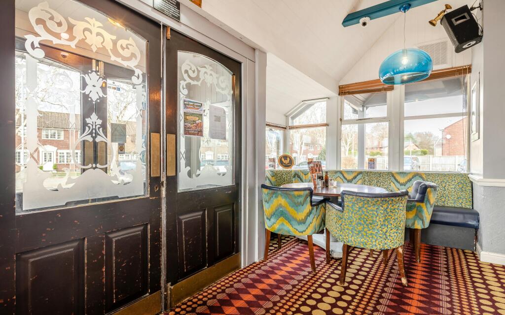 8681495-interior09.jpg