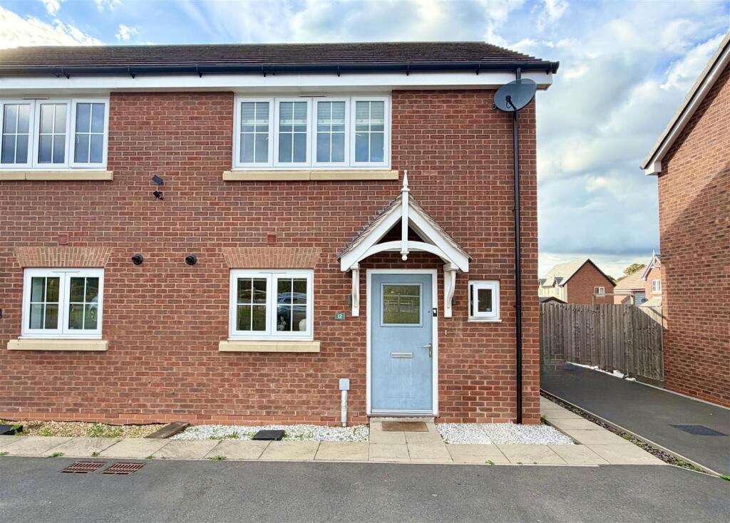 Main image of property: 12 Floreat Place, Shrewsbury, SY2 6RN