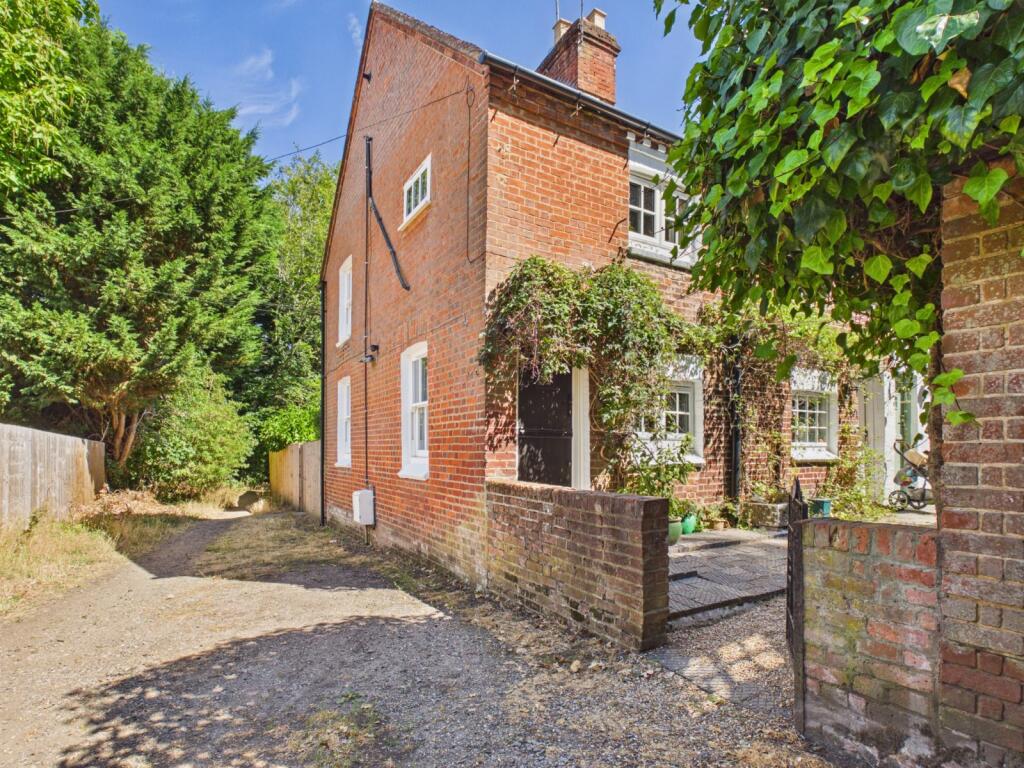 Main image of property: Townfield Lane, Chalfont St. Giles, Buckinghamshire, HP8