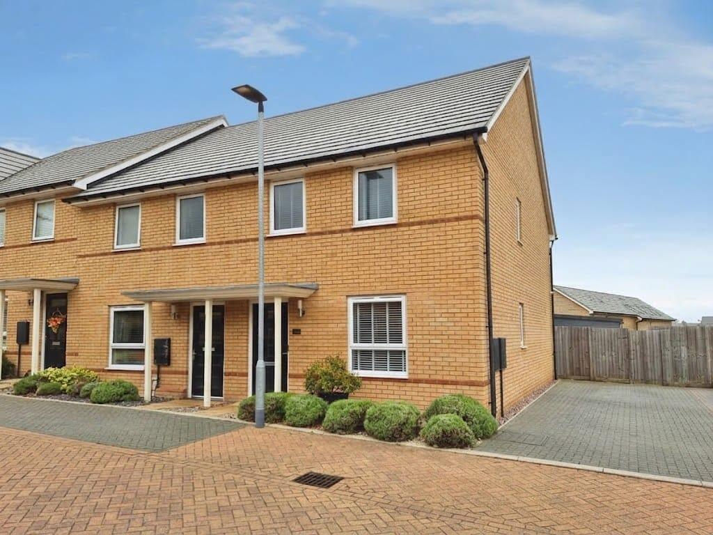 Main image of property: Roe Deer Place, Wixams, Bedfordshire, MK42