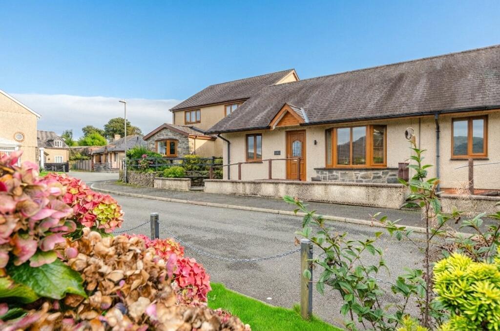 Main image of property: Moel Gwyl, Ffestiniog, Blaenau Ffestiniog, Gwynedd, LL41