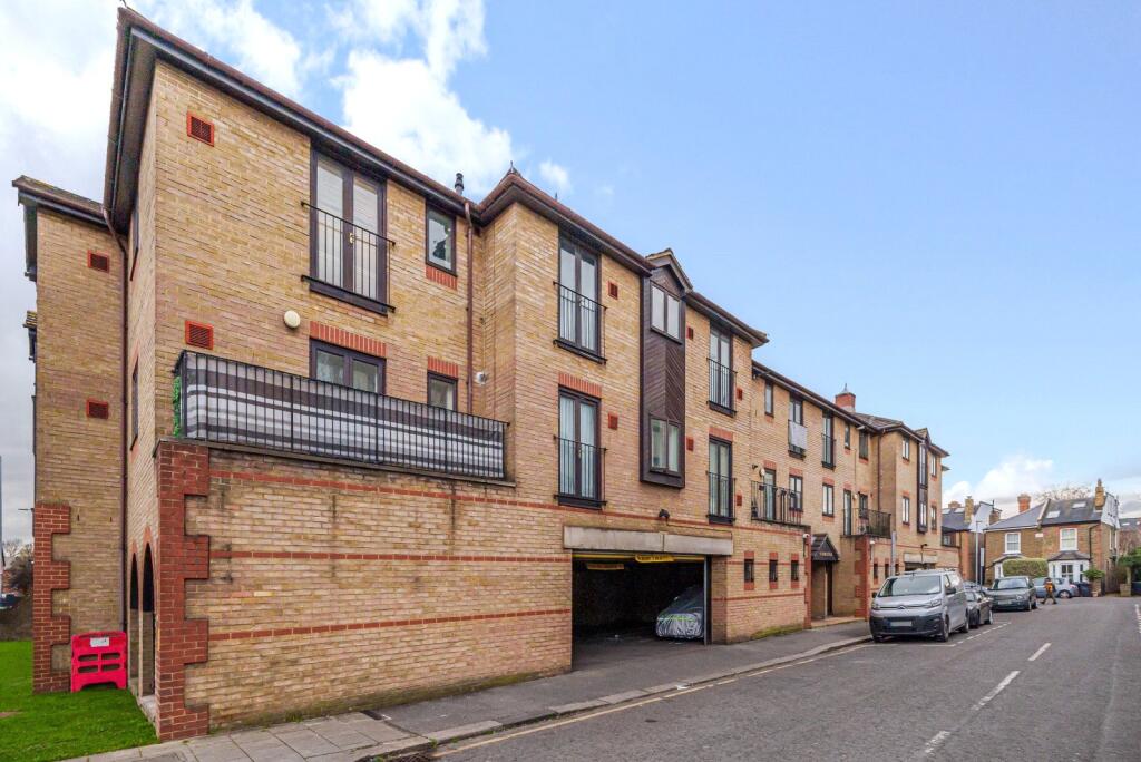 Main image of property: Hardman Road, Kingston Upon Thames, KT2