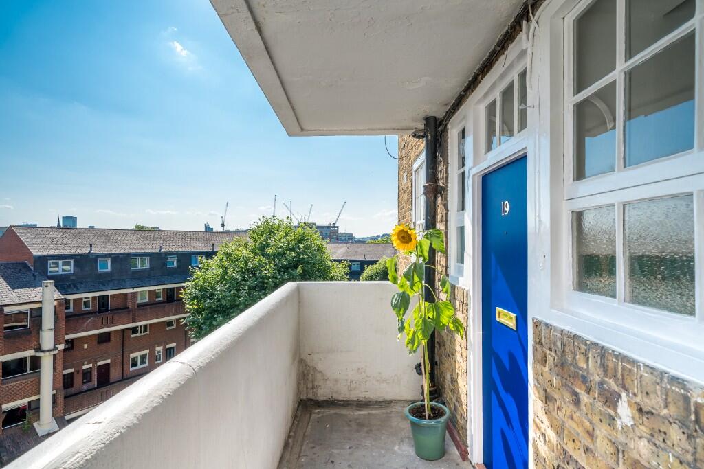 Main image of property: Maygood Street, London, N1