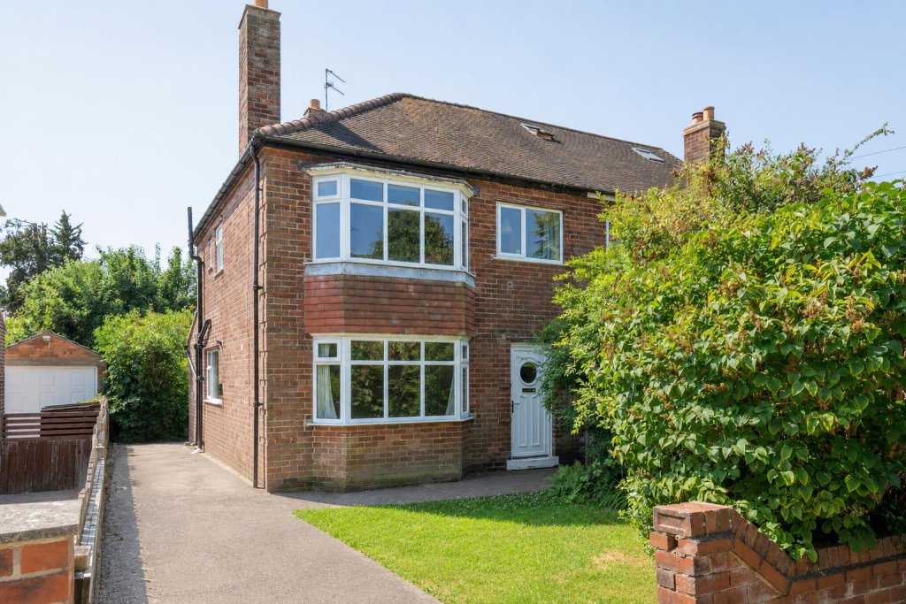 Main image of property: Broadway West, York