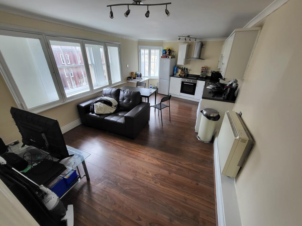 Main image of property: Flat E, Westgate Road, Newcastle Upon Tyne