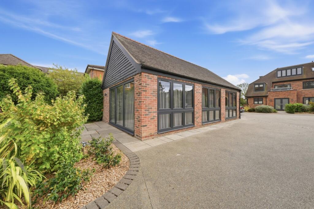 Main image of property: Nicker Hill, Keyworth, Nottingham, Nottinghamshire, NG12