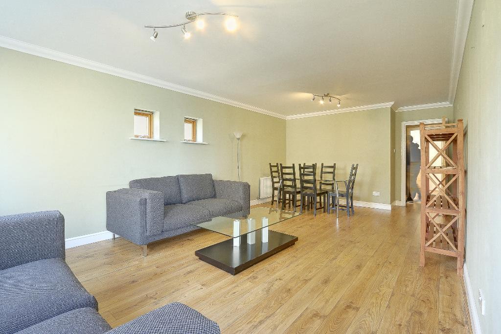 Main image of property: Shackleton Court, Maritime Quay, Isle of Dogs, London, E14 3QF
