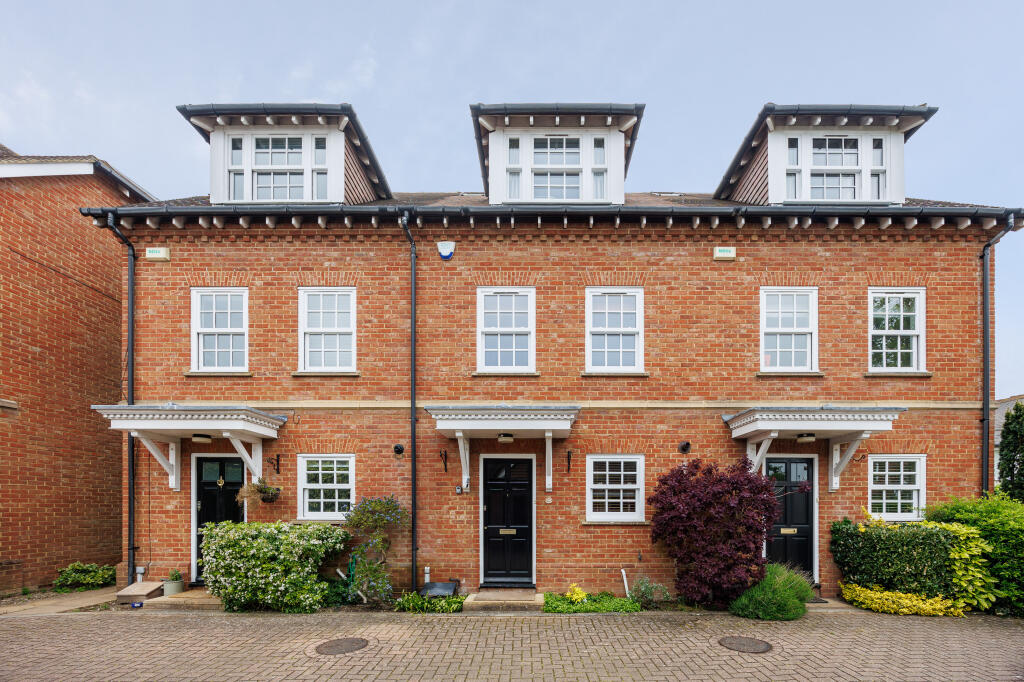 Main image of property: Wedgwood Place, Cobham, KT11