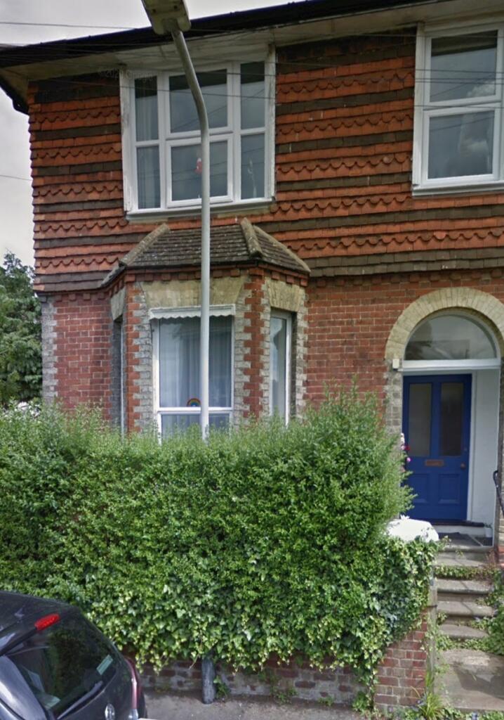 Main image of property: Vale Road Southborough