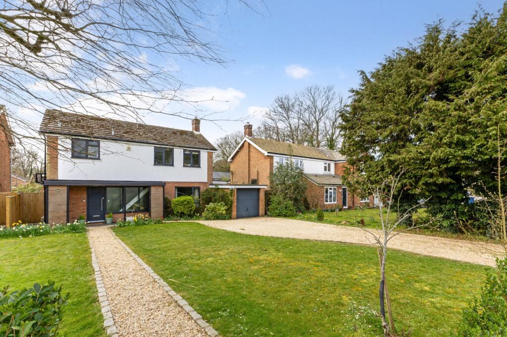 Main image of property: Ash Grove, Amersham, Buckinghamshire, HP6