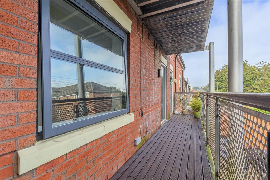 Main image of property: Rochdale Road, Royton, Oldham, Greater Manchester, OL2