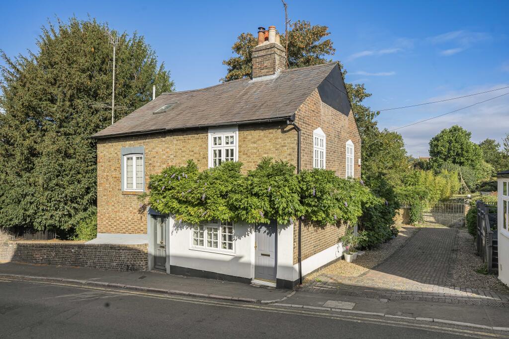 Main image of property: Ravens Lane, Berkhamsted, HP4