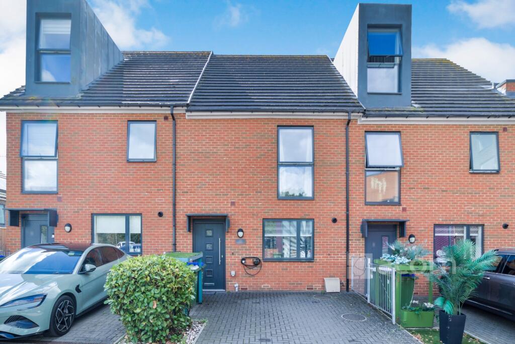 Main image of property: Dell View Road Erith DA8