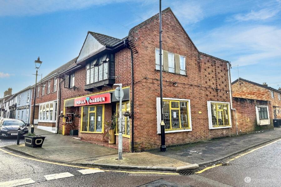 Main image of property: Closed Cambridgeshire Town Centre Restaurant 19 Granby Street & 1 Wellington Street, Littleport, CB6 1NE