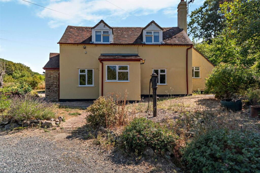 Main image of property: Hollybush, Ledbury, Herefordshire, HR8