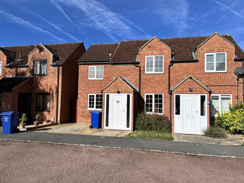 Main image of property: The Phelps, Kidlington, Oxfordshire