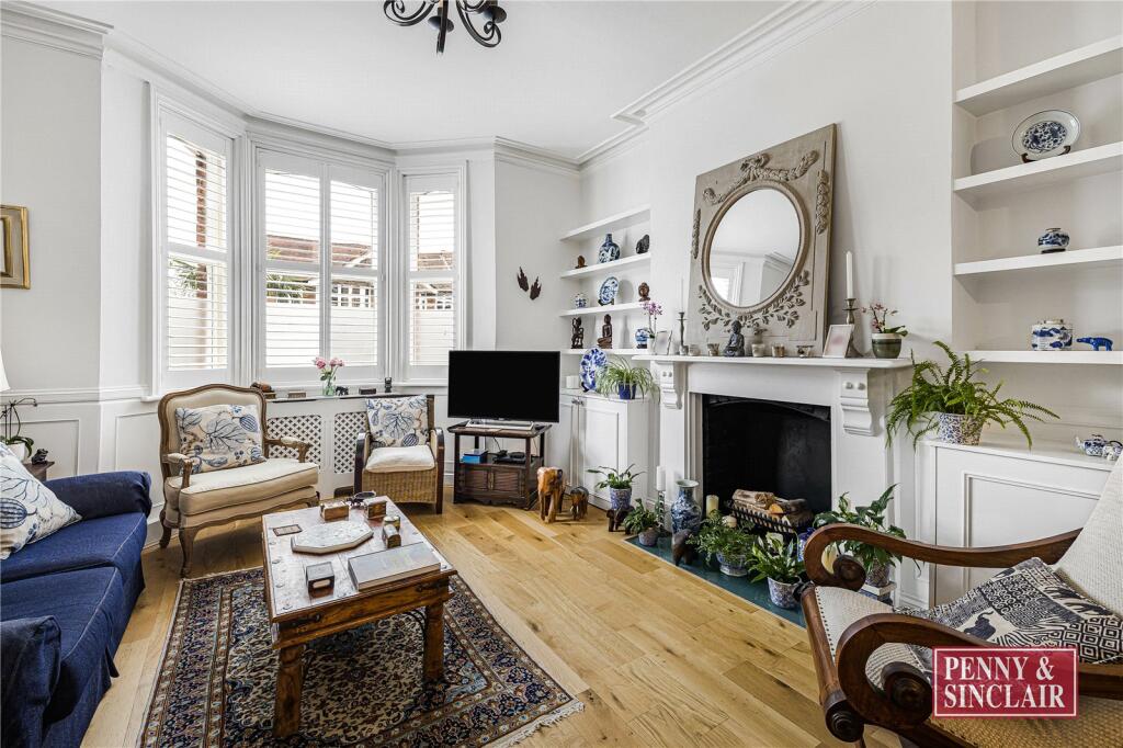 Main image of property: Short Let - Station Road, RG9 1AT