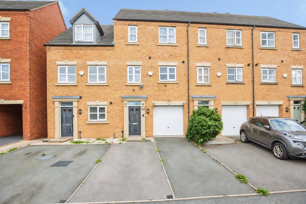 Main image of property: Lowes Drive, Tamworth