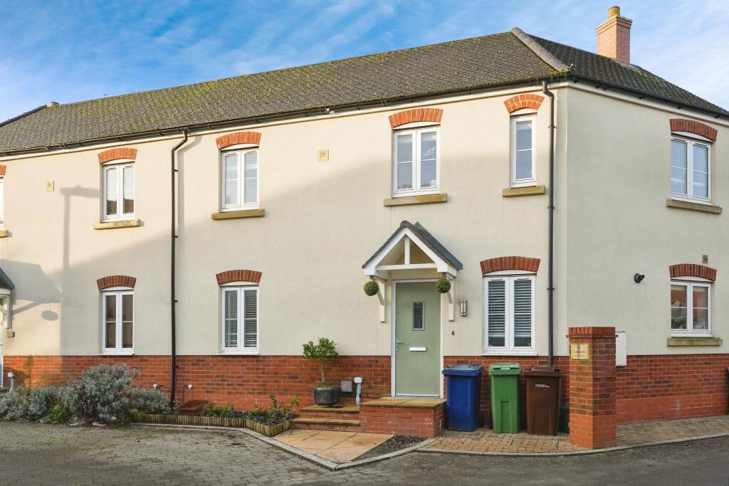 Main image of property: Linden Close, Brockworth