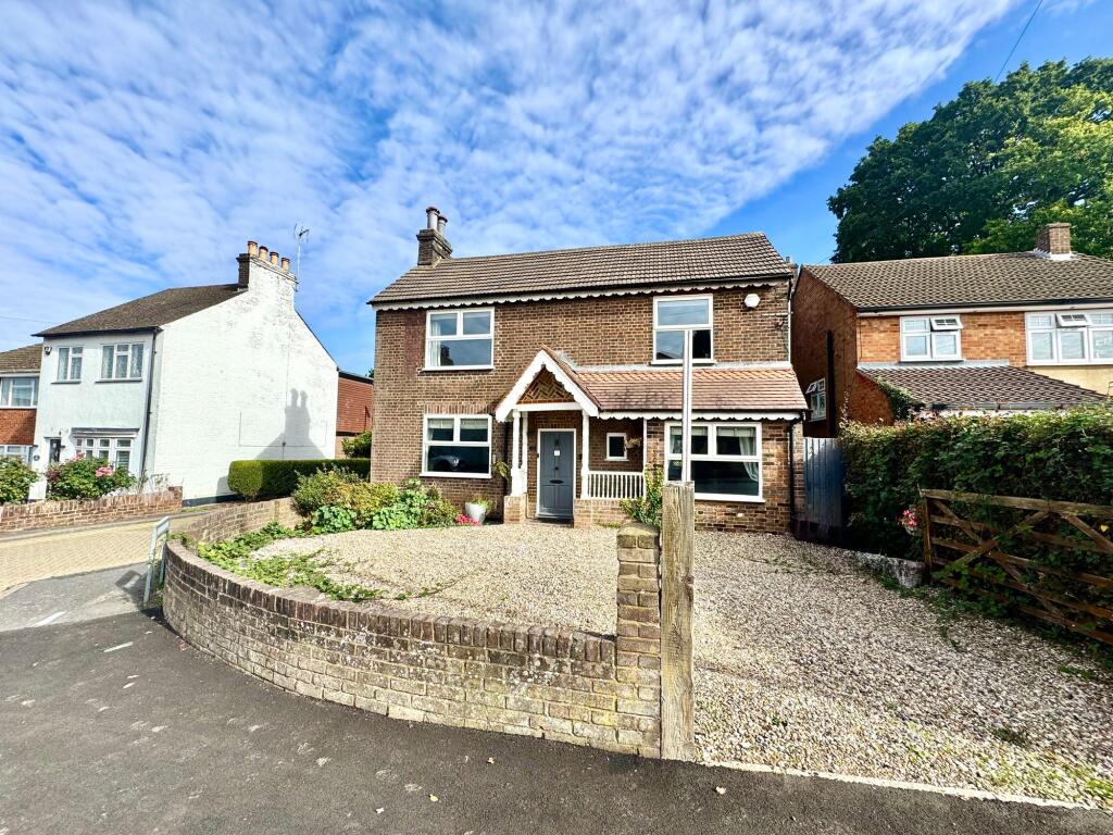 Main image of property: Summer Street, Slip End, LU1