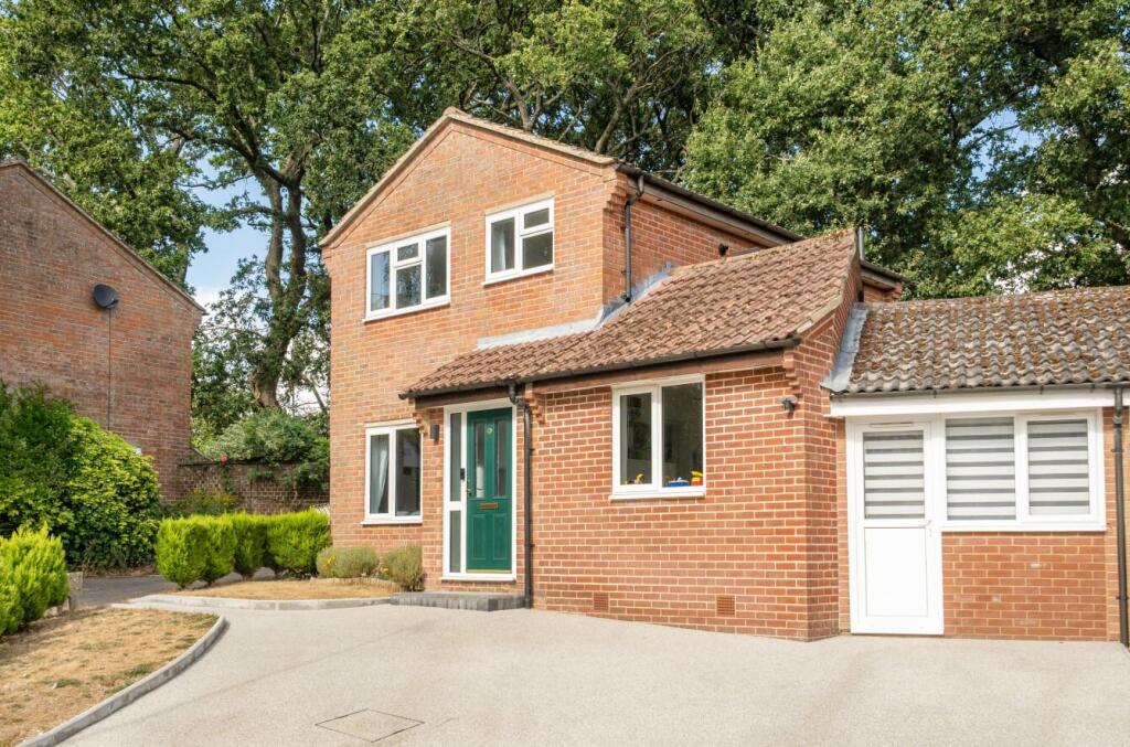 Main image of property: Kelburn Close, South Millers Dale, Chandler's Ford