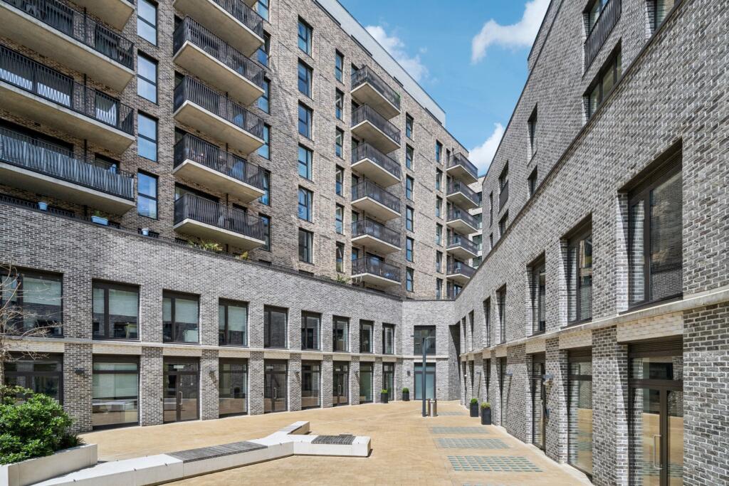 Main image of property: Buckstone Apartments, Blackfriars Road, SE1
