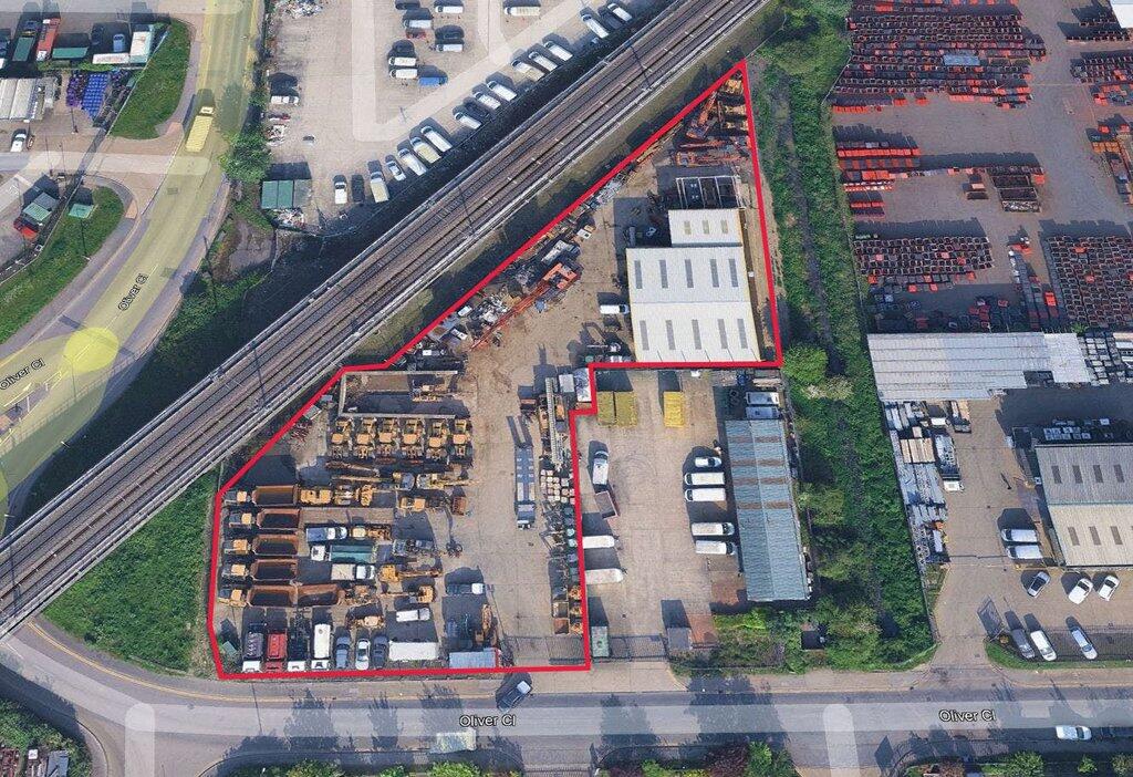 Main image of property: 27 Oliver Close, Oliver Road, Gray, Essex, RM20 3EE
