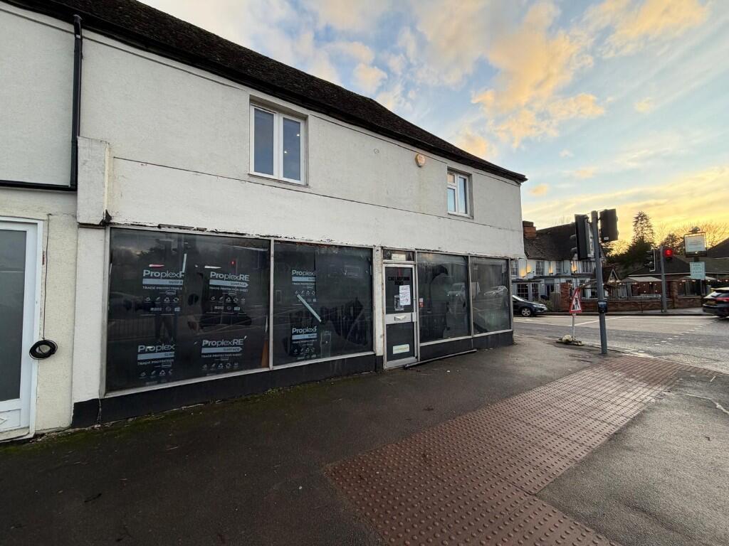 Main image of property: Chelmsford Road, Brentwood, Essex, CM15