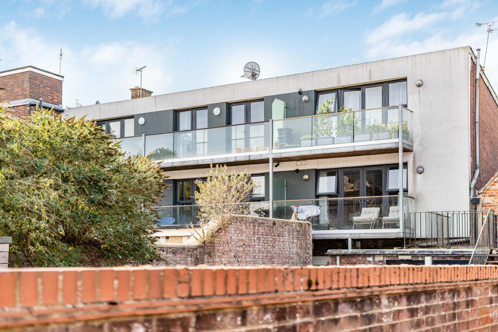 Main image of property: Abbey View House Stert Street, Abingdon, OX14