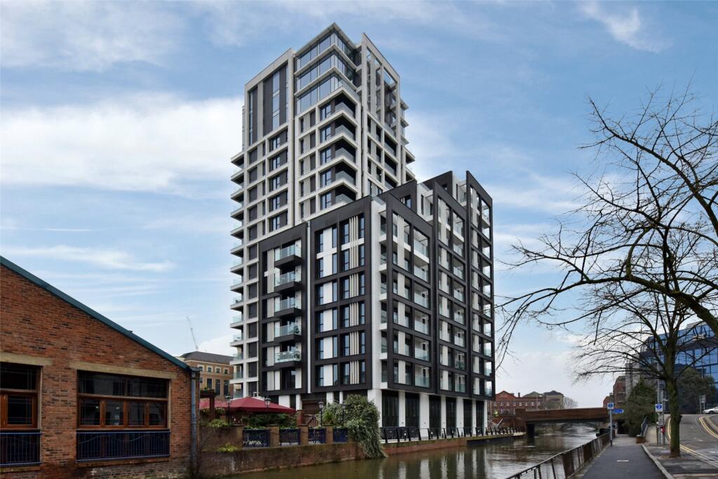 Main image of property: Verto, 120 Kings Road, Reading, RG1