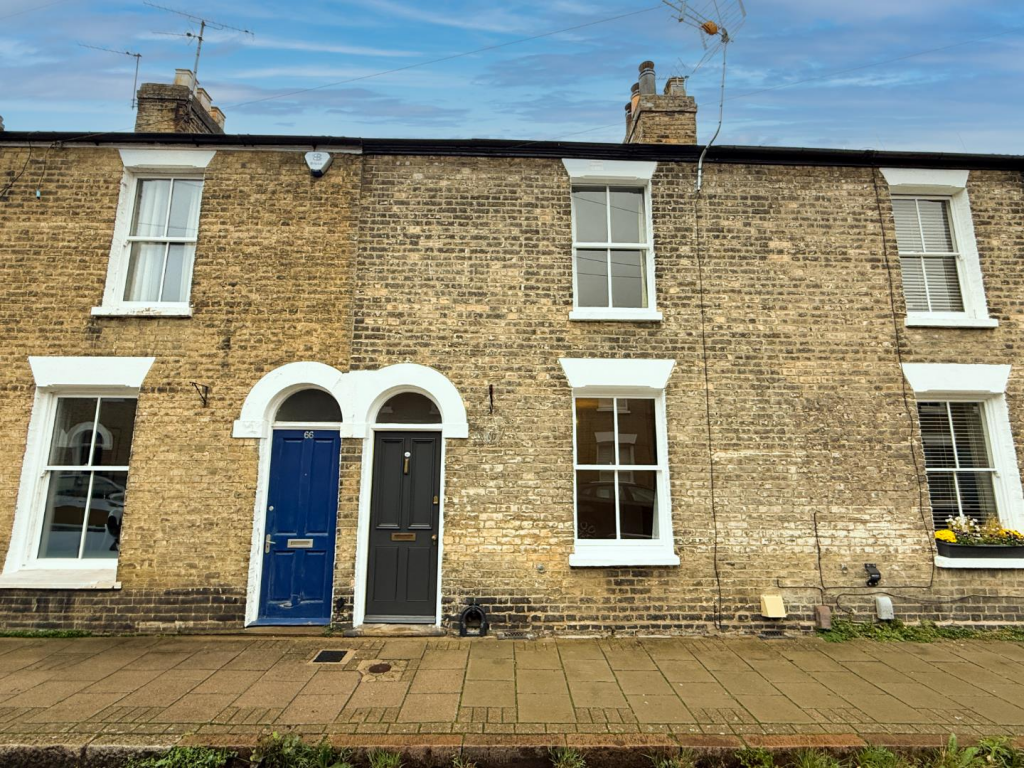 Main image of property: Norwich Street, Cambridge