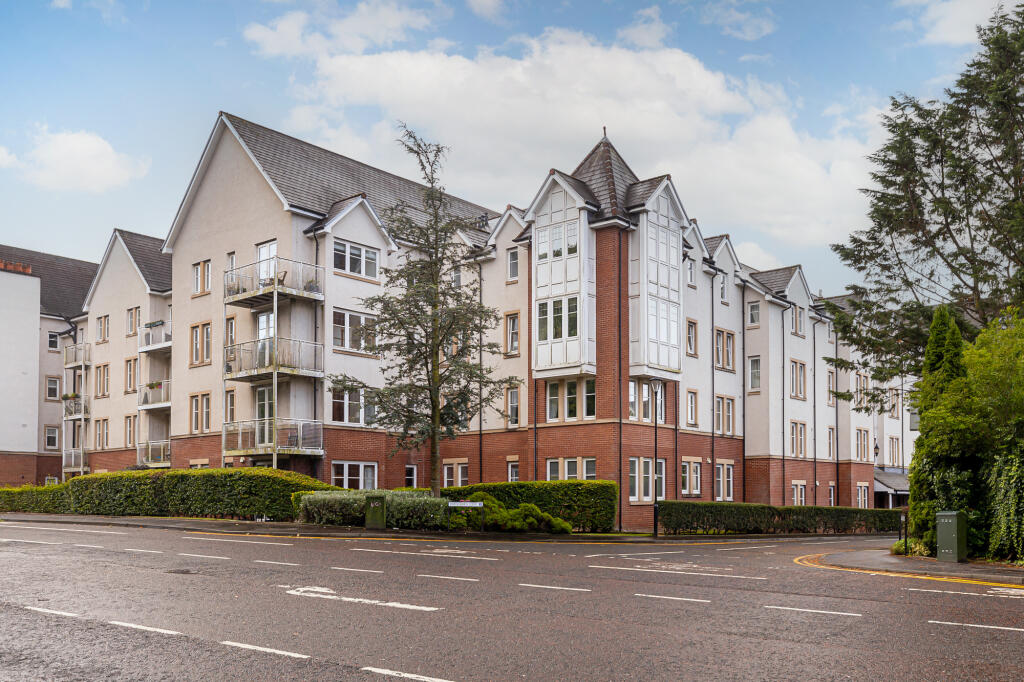 Main image of property: Whitecraigs Court, Giffnock, Glasgow, East Renfrewshire