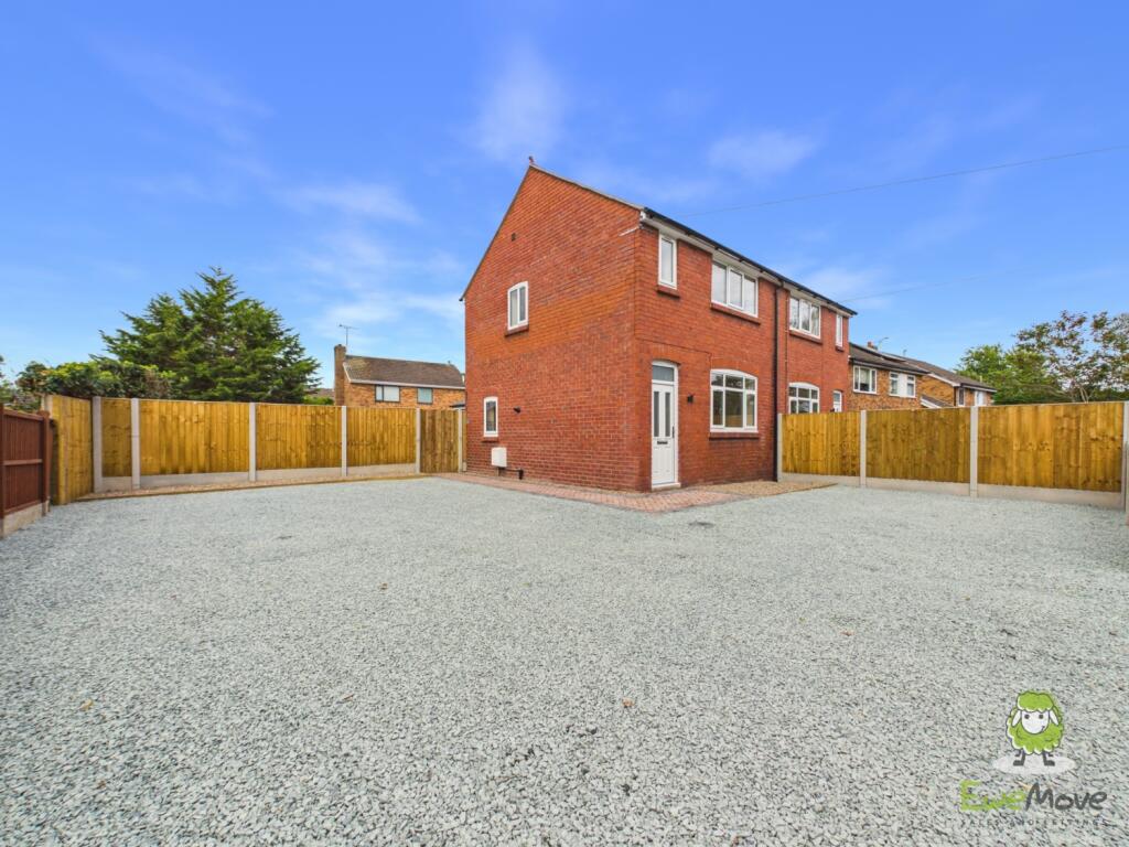 Main image of property: 1 Sunny View Holt Road, Cross Lanes, Cross Lanes, Wrexham
