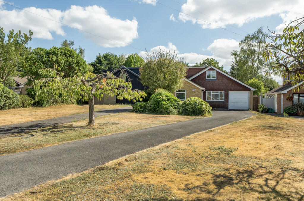 Main image of property: Birch Road, Finchampstead, Wokingham, Berkshire, RG40