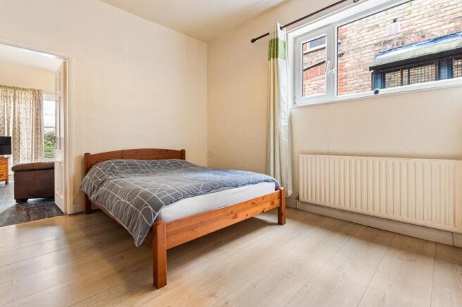 GFF - Bedroom