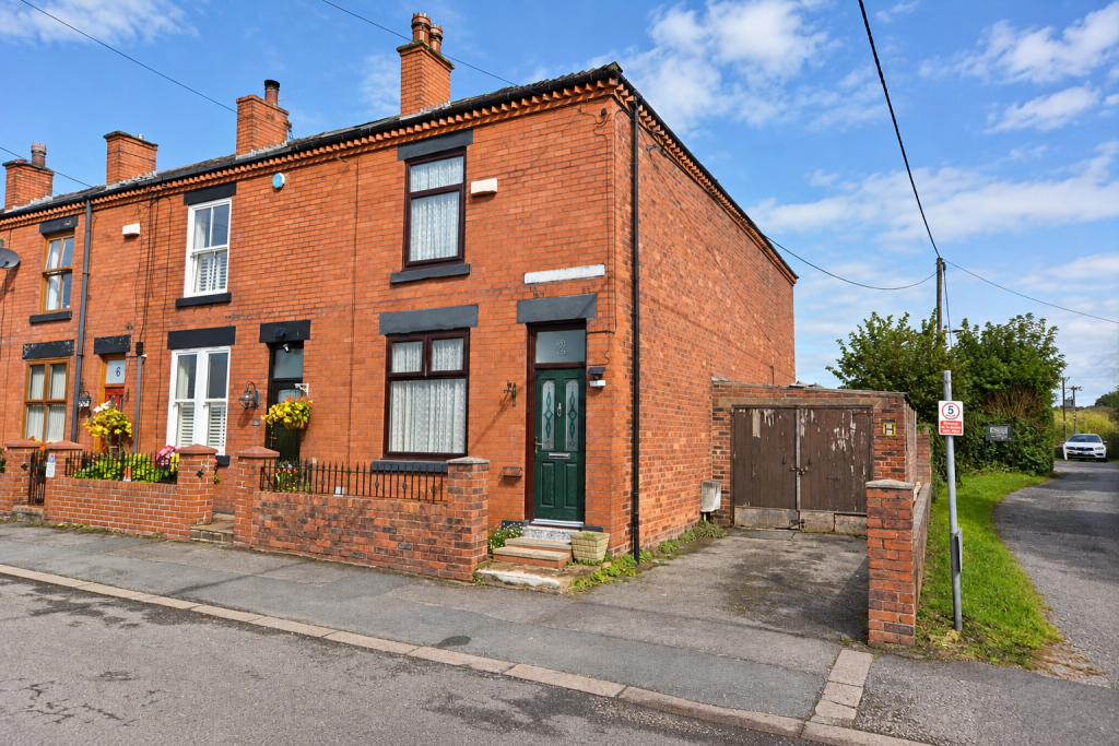 Main image of property: Lower New Row, Worsley, M28 1BE