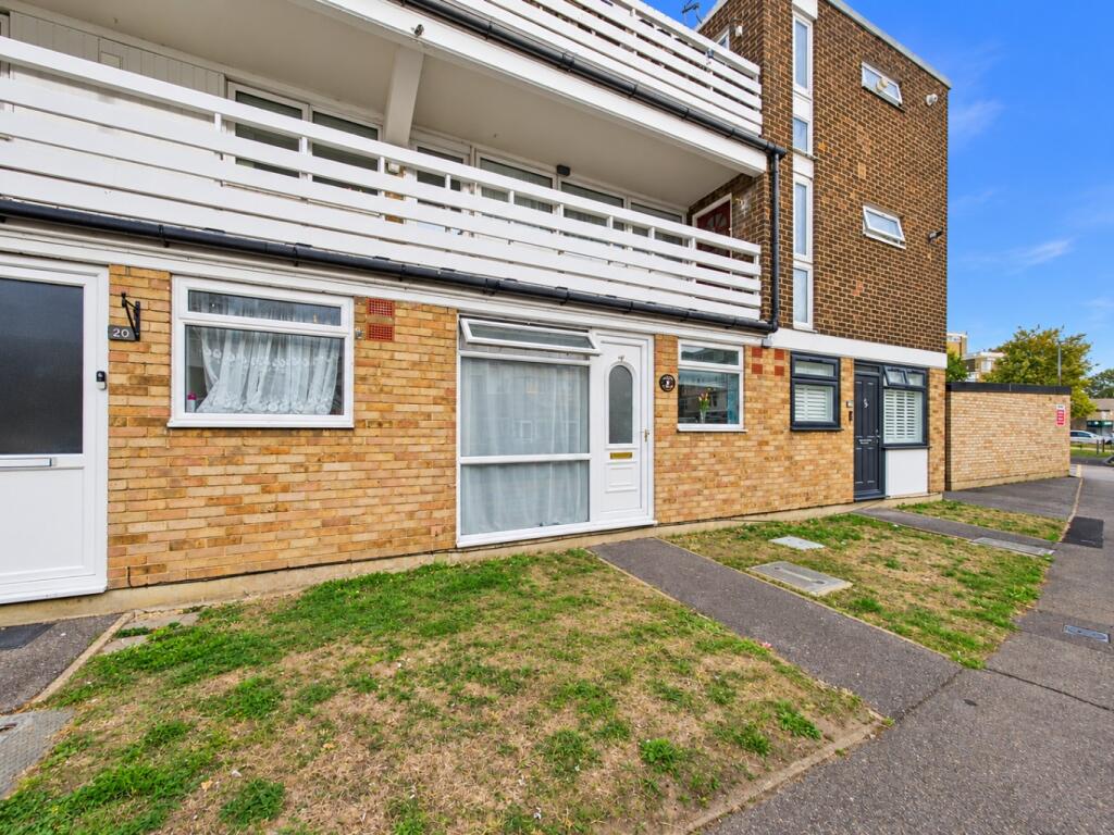 Main image of property: Peartree Close, South Ockendon, Essex, RM15