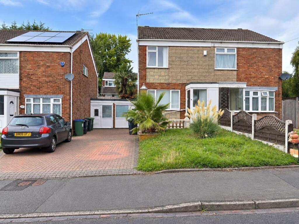 Main image of property: 8 Ascot Close, Oldbury, Sandwell, B69 1HB