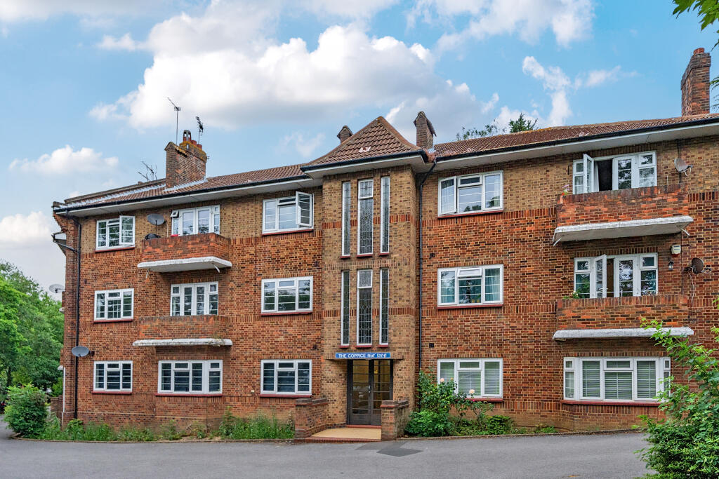 Main image of property: Great North Road, New Barnet, EN5