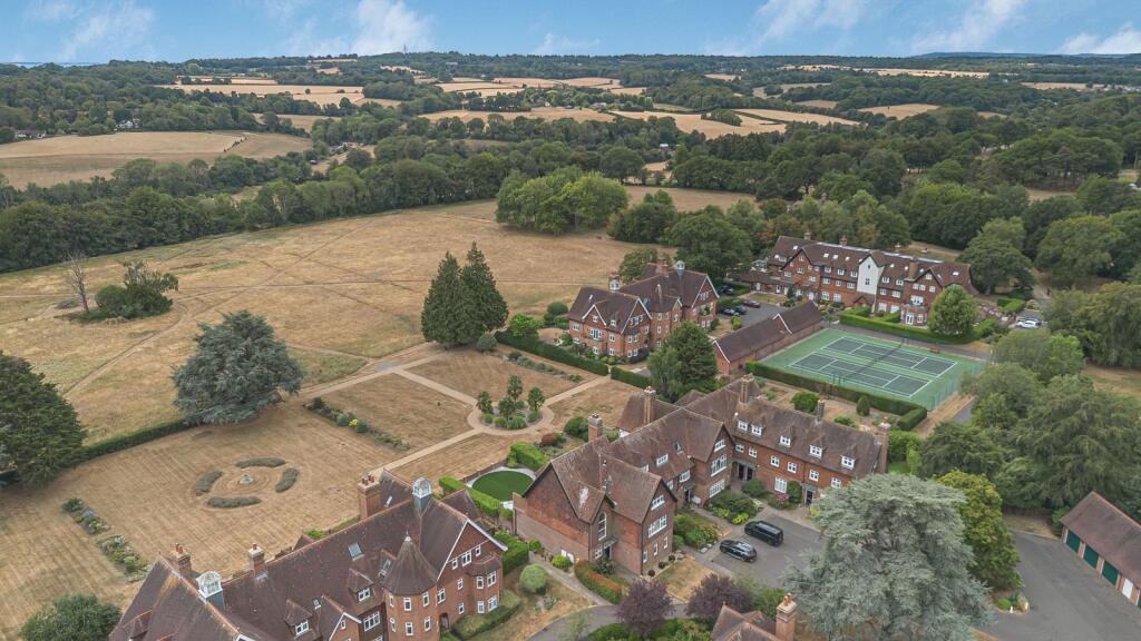 Main image of property: Eyhurst Park, Outwood Lane, Kingswood, Tadworth, KT20