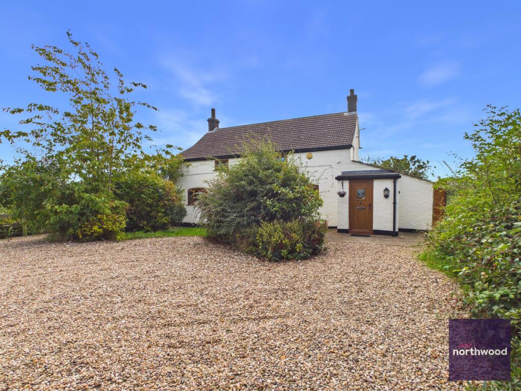 Main image of property: Fen Lane, Trusthorpe, LN12